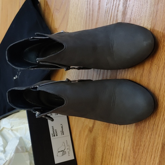 rag & bone Classic MARGOT Ankle Boots | Asphalt Dark Grey - Picture 2 of 4